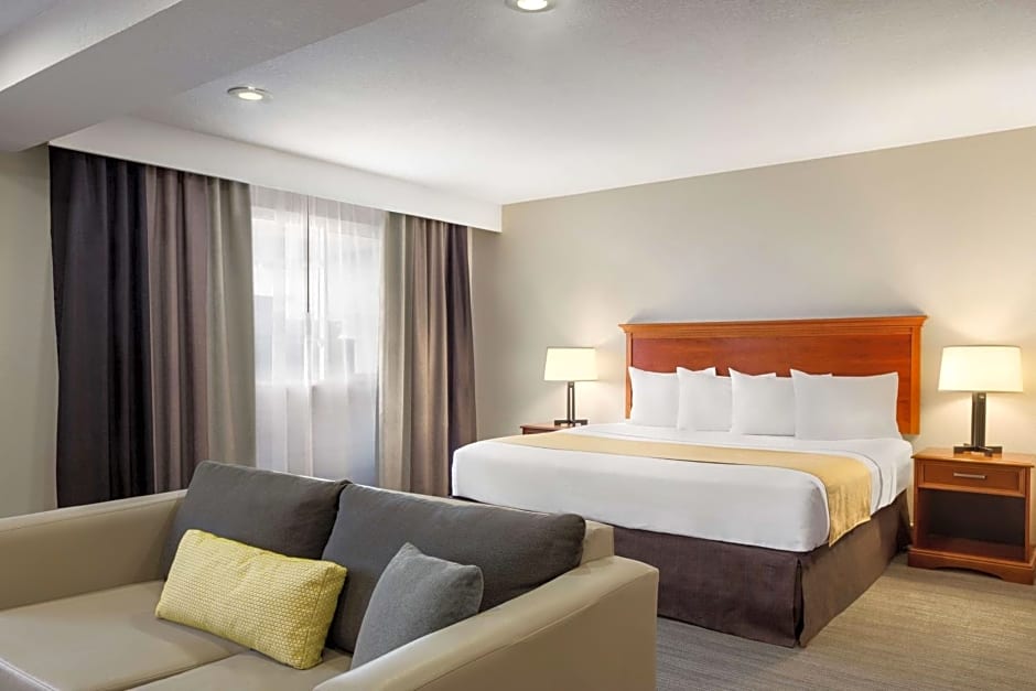 Country Inn & Suites by Radisson, Sidney, NE