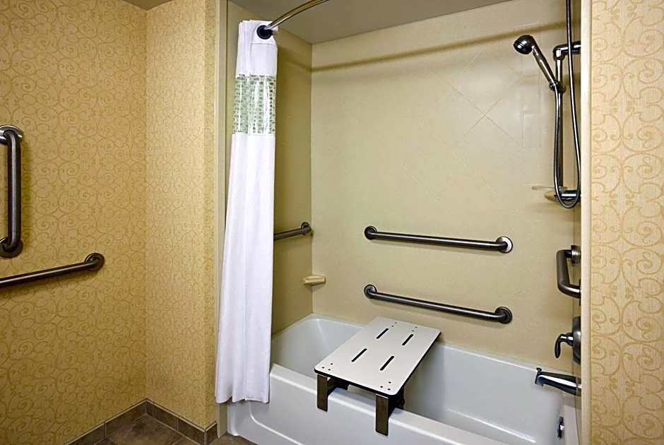 Hampton Inn By Hilton & Suites Lino Lakes