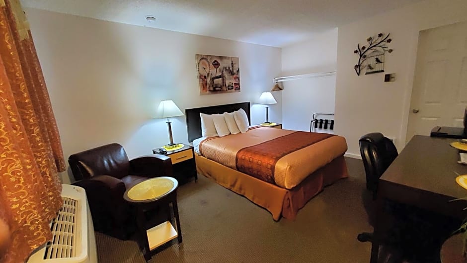 Motel West