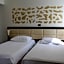 Hotel Diplomat