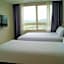 AM Hotel
