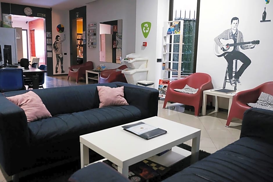Alternative Creative Youth Hostel Barcelona