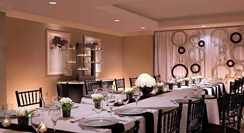 Hilton Orlando Lake Buena Vista - Disney Springs Area