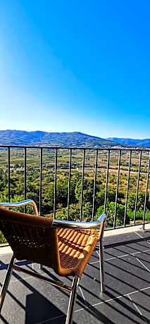 Twin Room with Mountain View