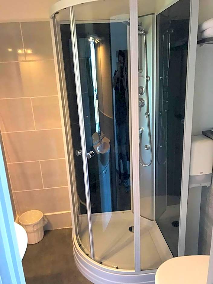 Hôtel Restaurant le Privilège - authentic by balladins