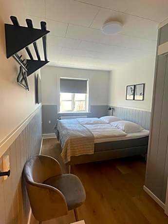 Standard Double Room with Private Bathroom