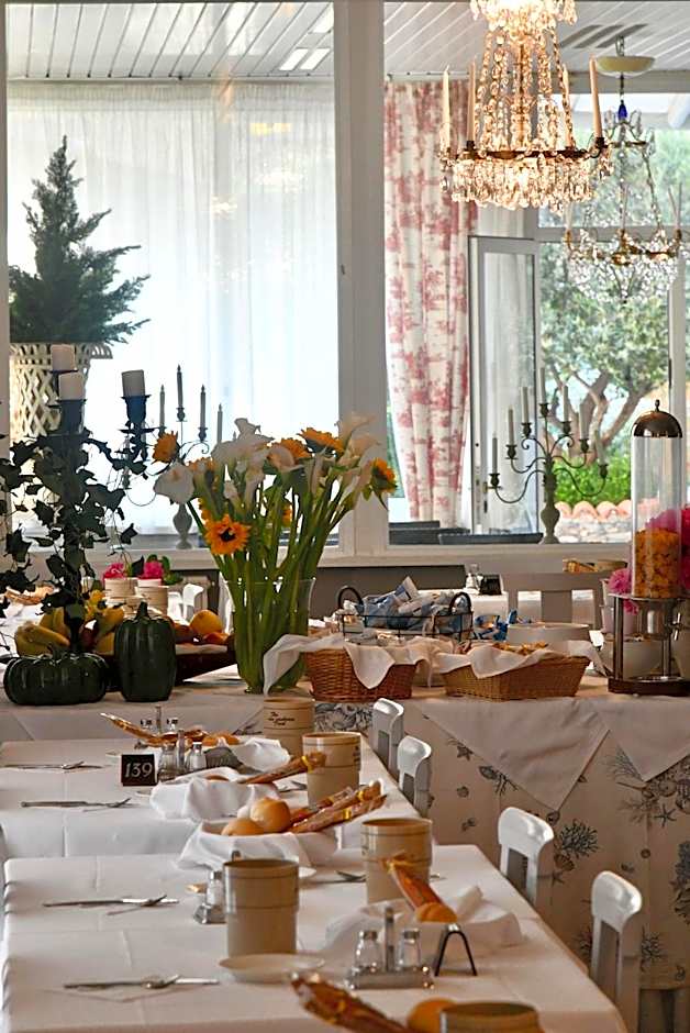 Hotel Villa Maria & Apartment