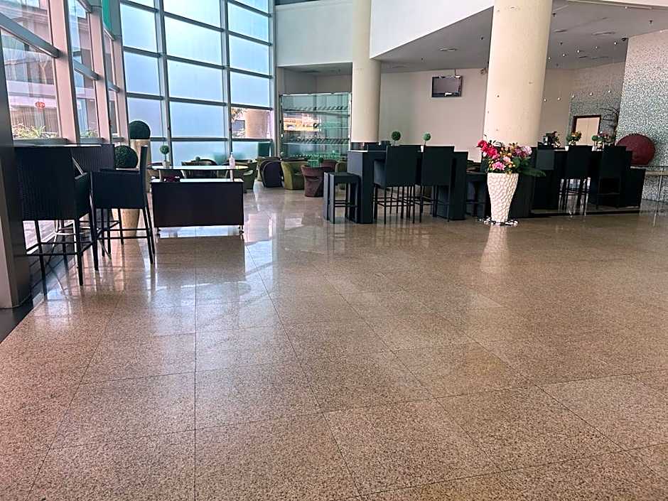 Oriental Crystal Hotel Kajang