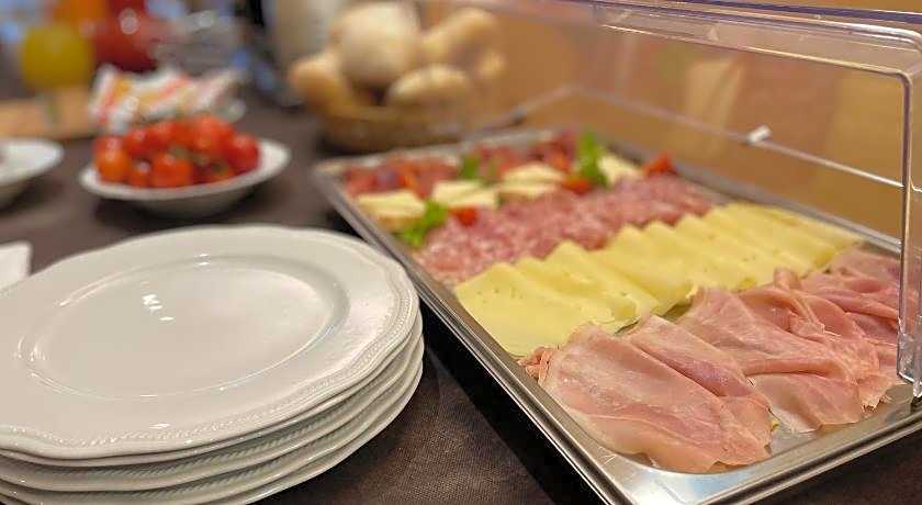 Hotel Ristorante SASSO