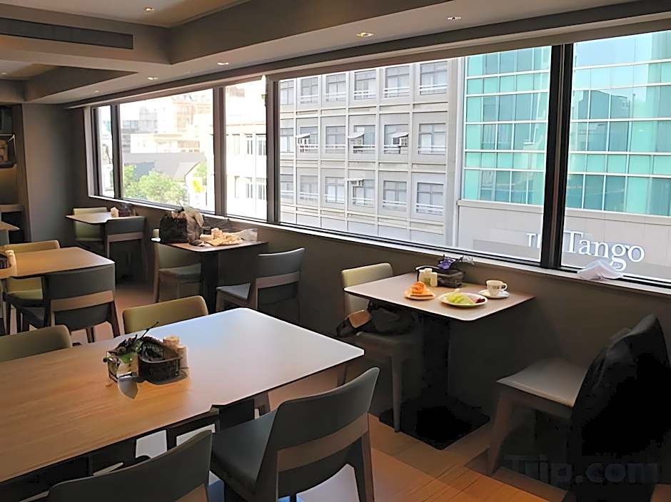 Royal Inn Taipei Linsen - Huashan 1914 Creative Park