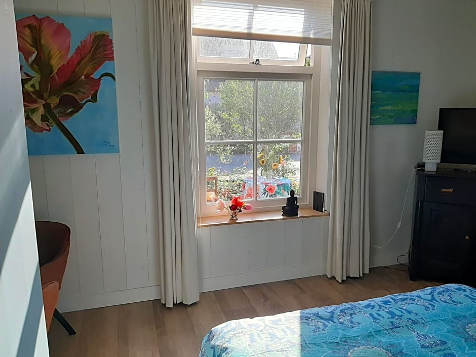 B & B Tulp Amsterdam Noord