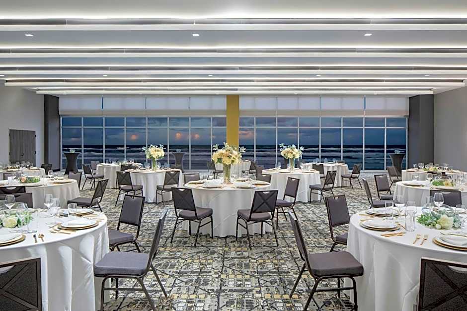 Renaissance Daytona Beach Oceanfront Hotel