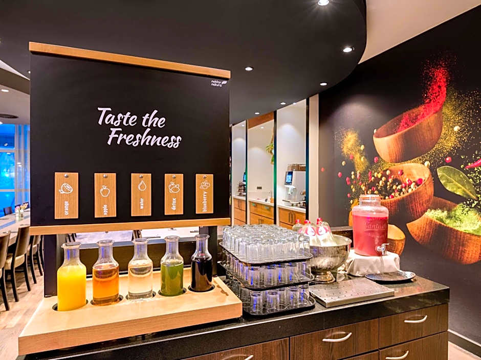 Movenpick Hotel Amsterdam City Centre