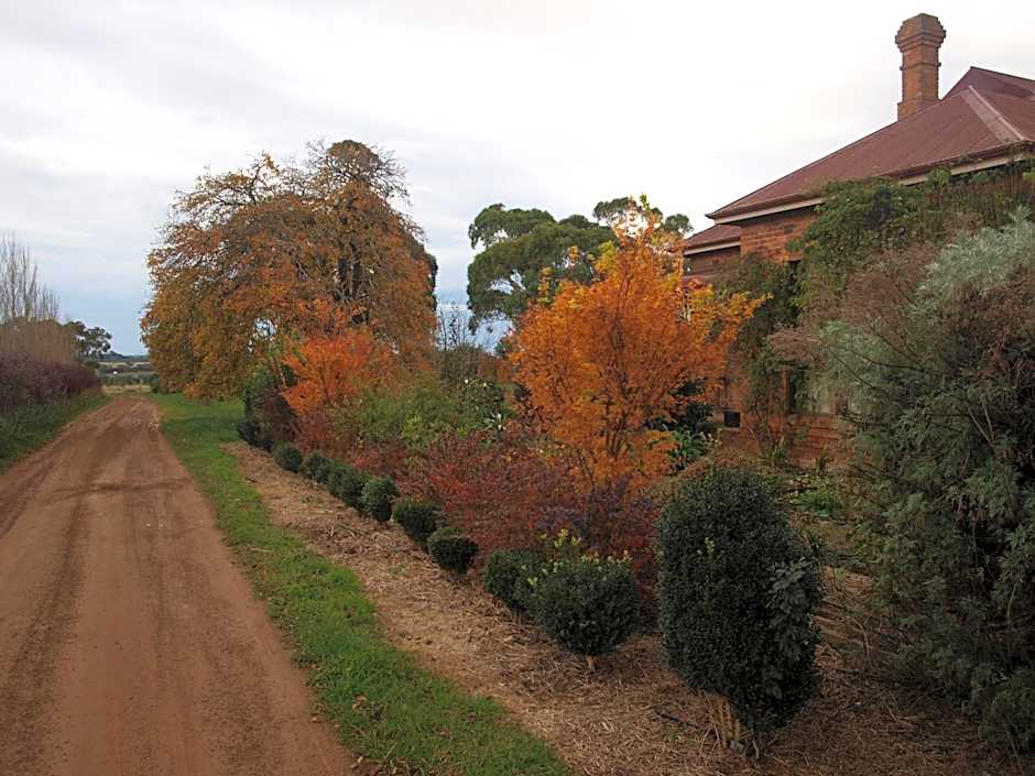 Pierrepoint Accommodation