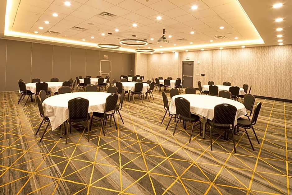 Holiday Inn Kalamazoo West By IHG