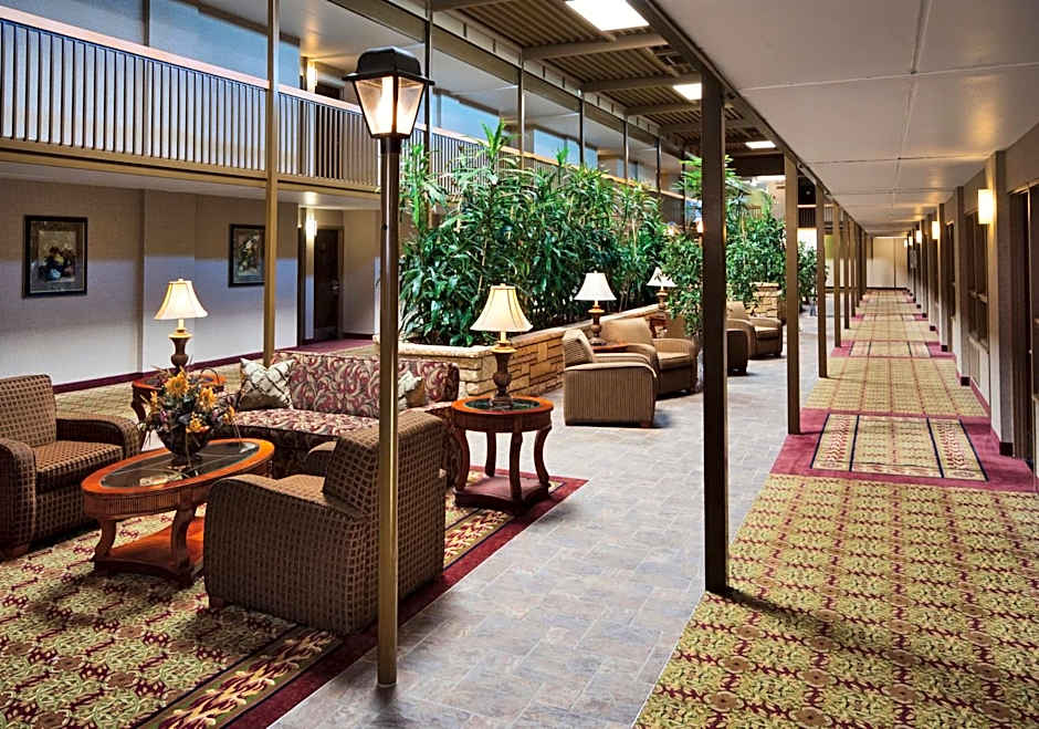 Ramkota Hotel Watertown