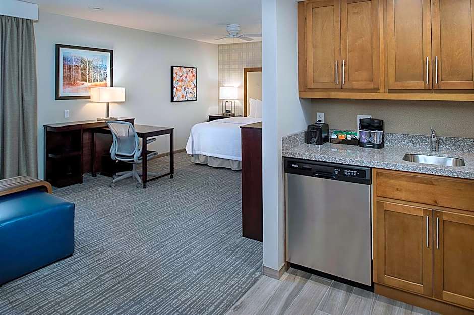 Homewood Suites by Hilton St. Louis Westport