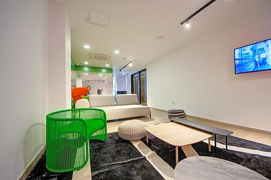 IKYK Hotel- IK Collection