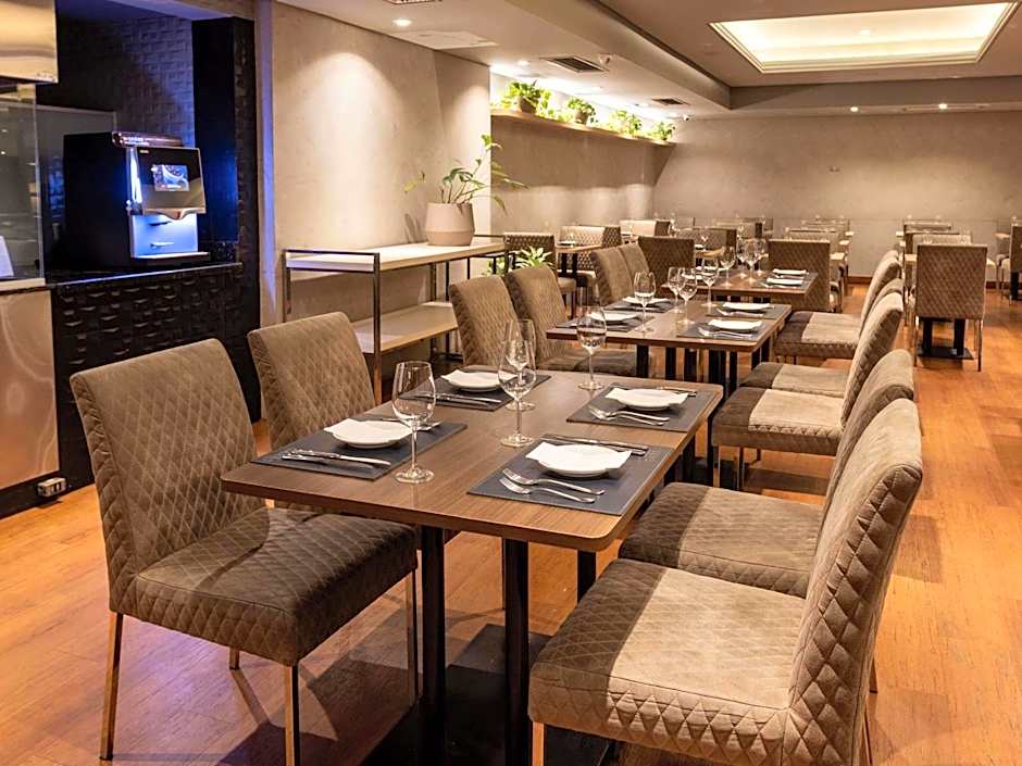 Grand Mercure Curitiba Rayon