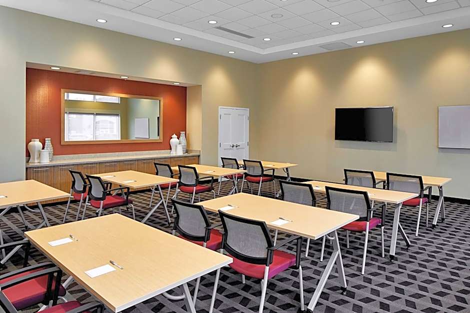 TownePlace Suites by Marriott Columbus North - OSU