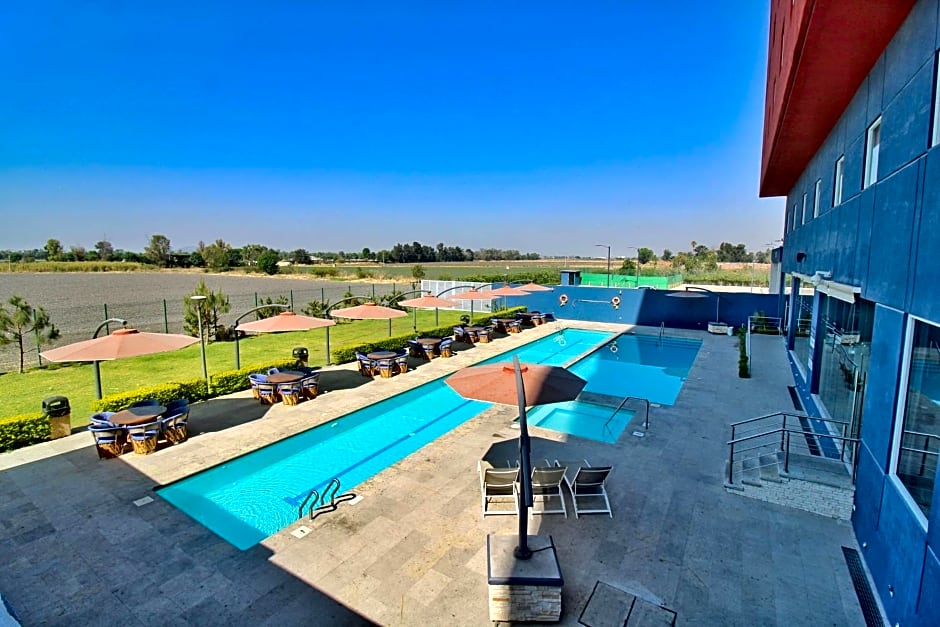 Hampton Inn & Suites by Hilton Salamanca Bajio