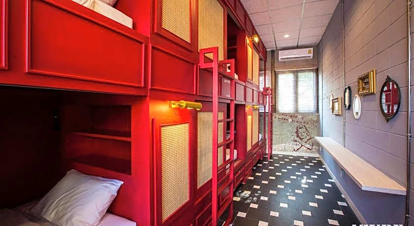 Azure Hostel Bangkok