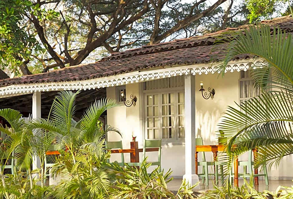 Villa Marina Lodge & Condos