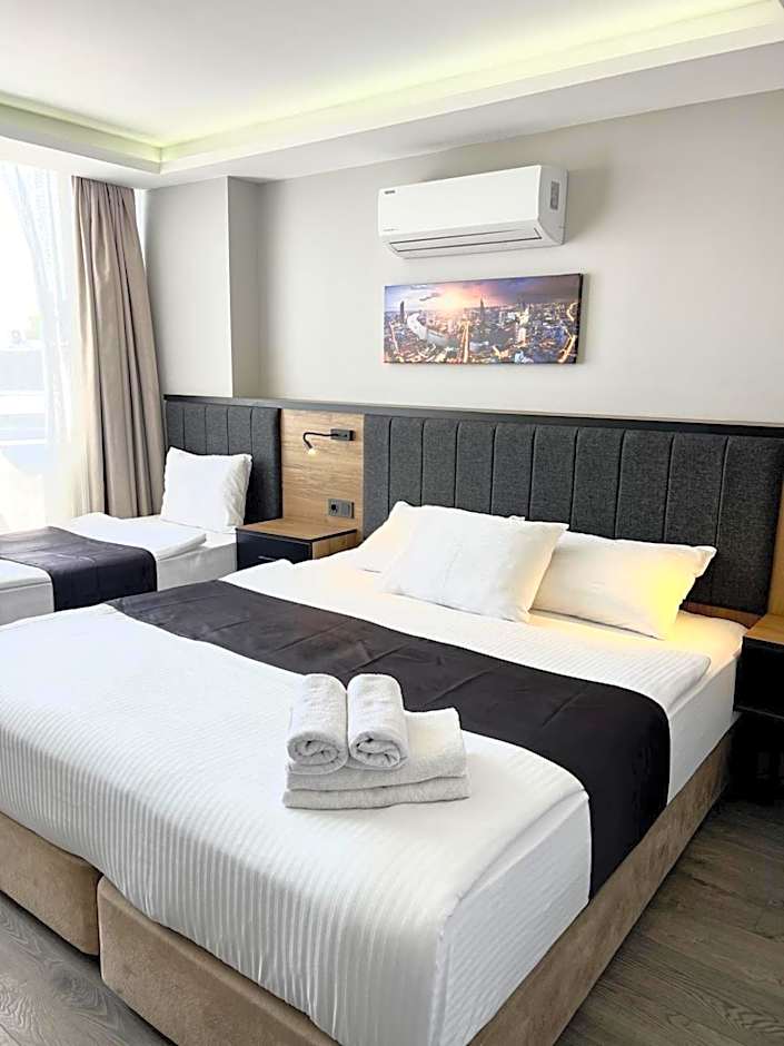 Comfort Center Suit Hotel