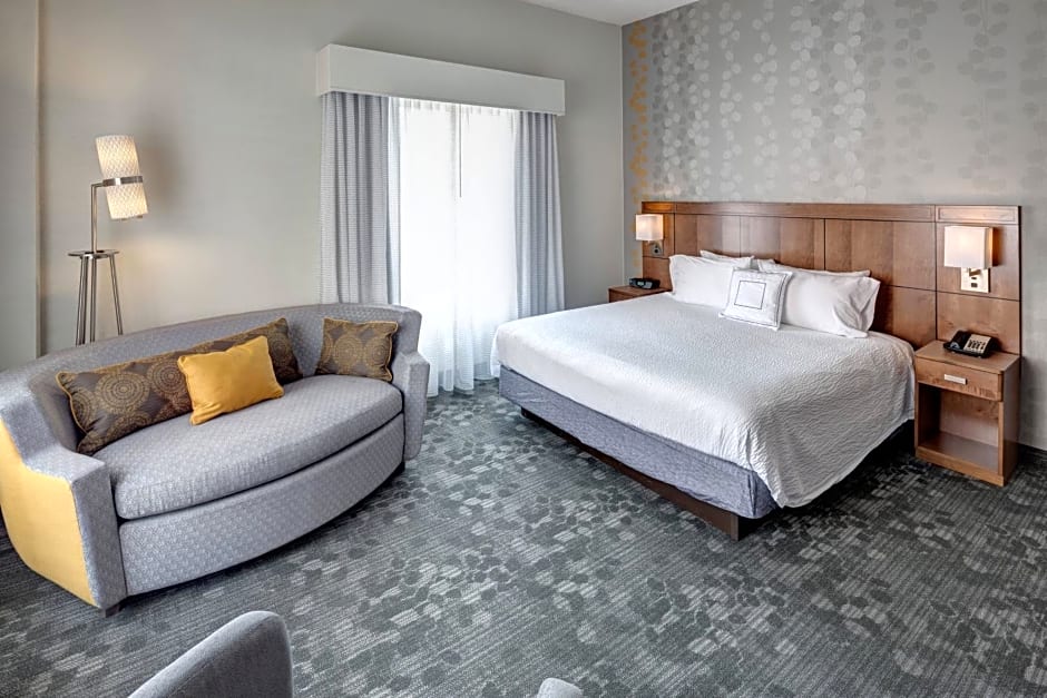 Courtyard by Marriott Charlottesville - University Medical Center
