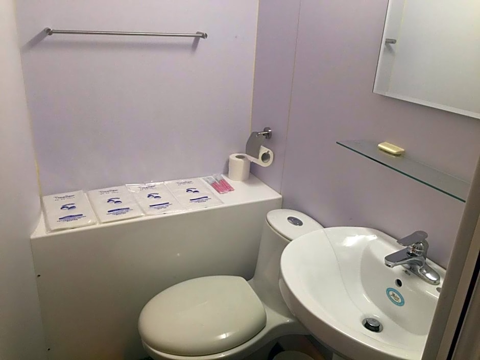 Kenting Houbihu Camping Car