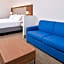 Holiday Inn Express & Suites Van Horn