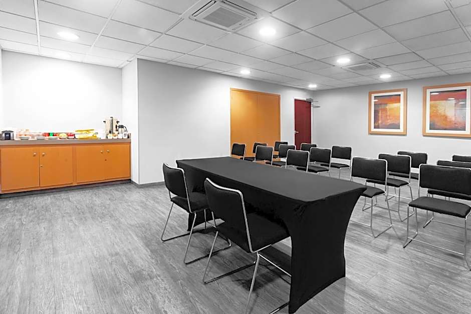 City Express by Marriott Celaya Parque