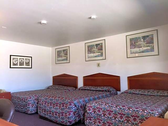 Maple Inn and Suites Los Banos