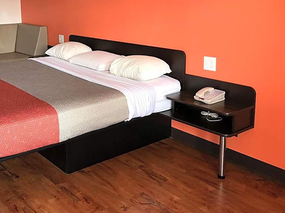 Motel 6-Bremen, GA