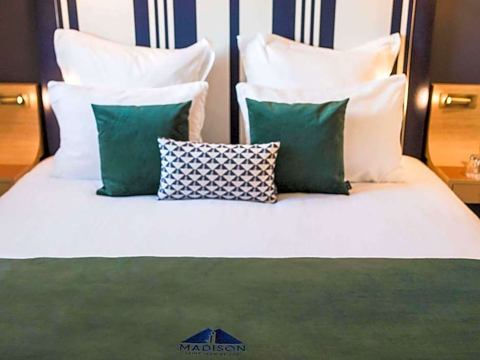 MADISON Saint Jean de Luz - Handwritten Collection