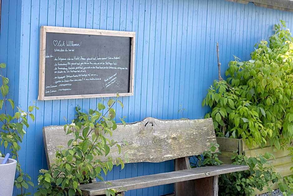 Hostel oder Ferienwohnung 1-16 Personen im BLAUEN HAUS