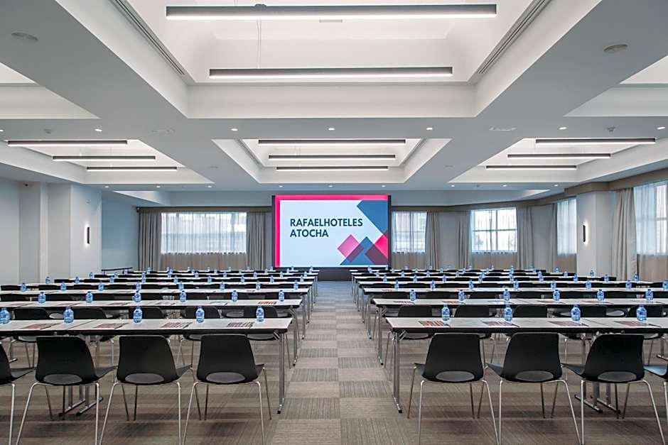 Rafaelhoteles Atocha