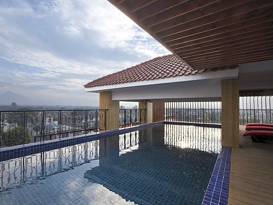 The Cube Malioboro Hotel