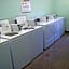 Days Inn & Suites by Wyndham Columbus NE