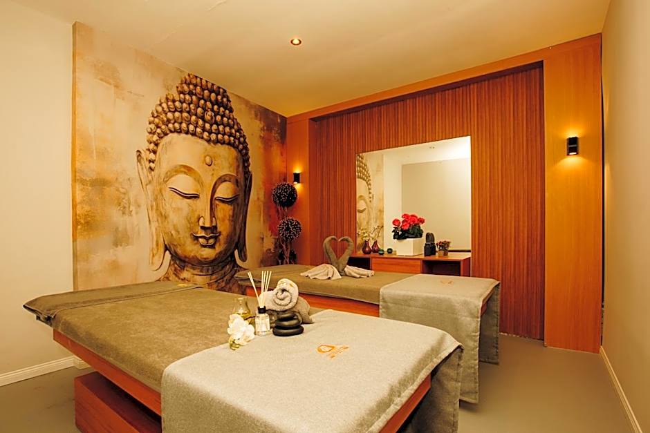 Double Bond Hotel Spa