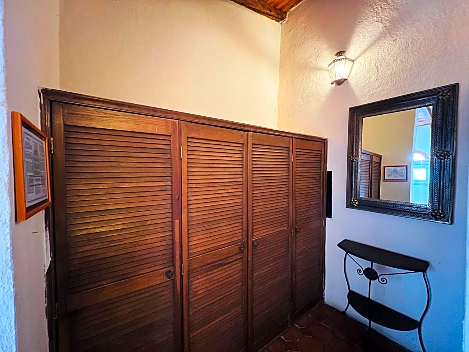 Hotel Parador Vernal