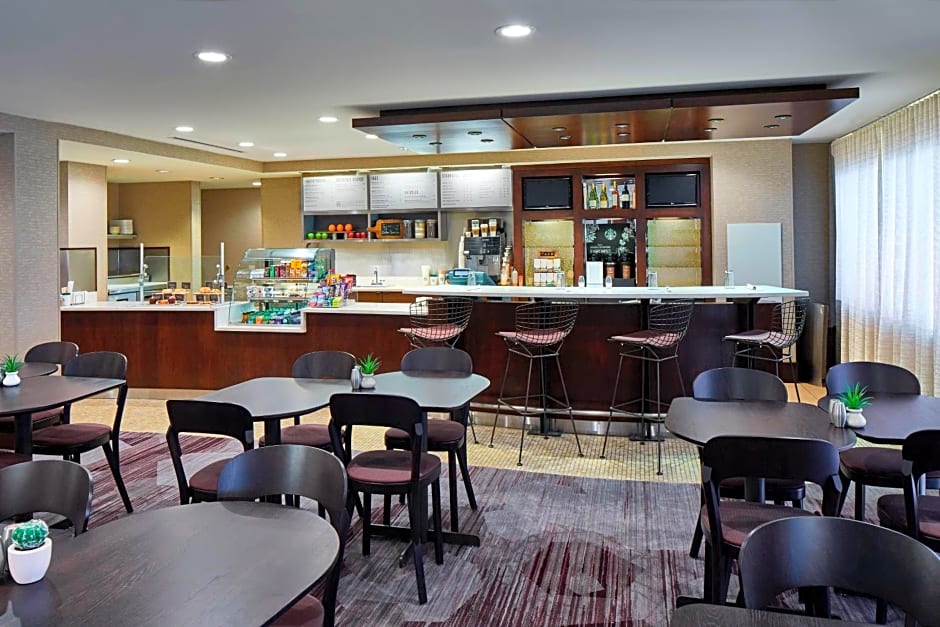 Courtyard by Marriott Albany Thruway