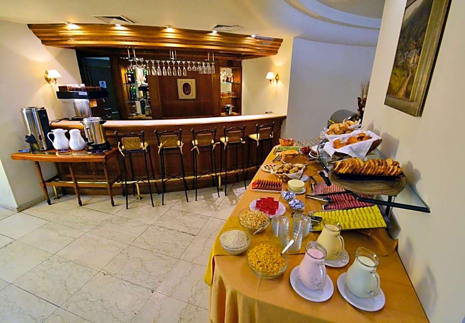 Oxford Hotel