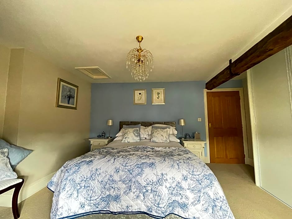 Eagle House - Award Winning B&B and Apartment