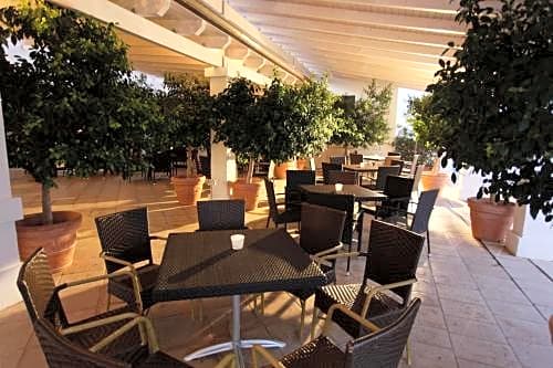 Masseria Relais Del Cardinale