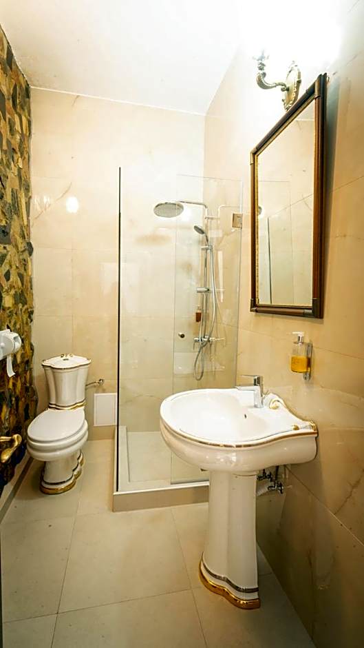 Hunter Prince Castle Hotel