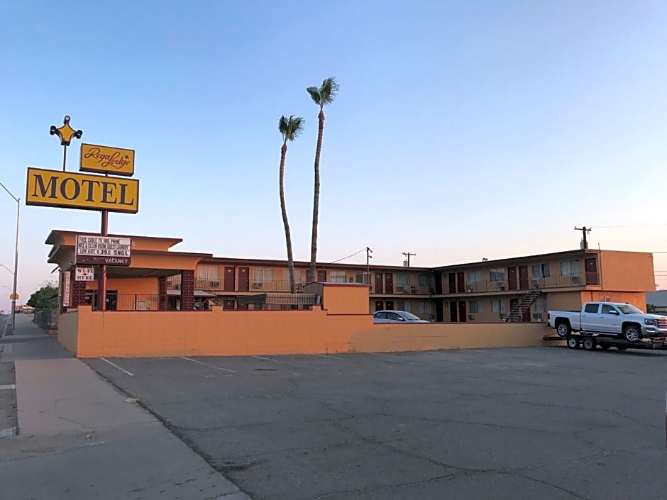 Regalodge Motel