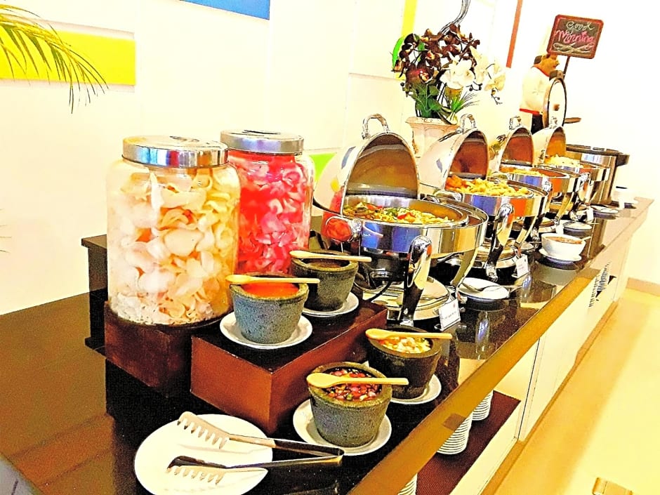 Amaris Hotel Nagoya Hill - Batam