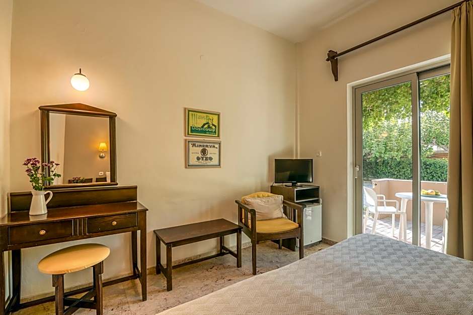 Hotel Peli