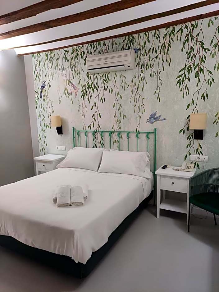 Hotel Almunia